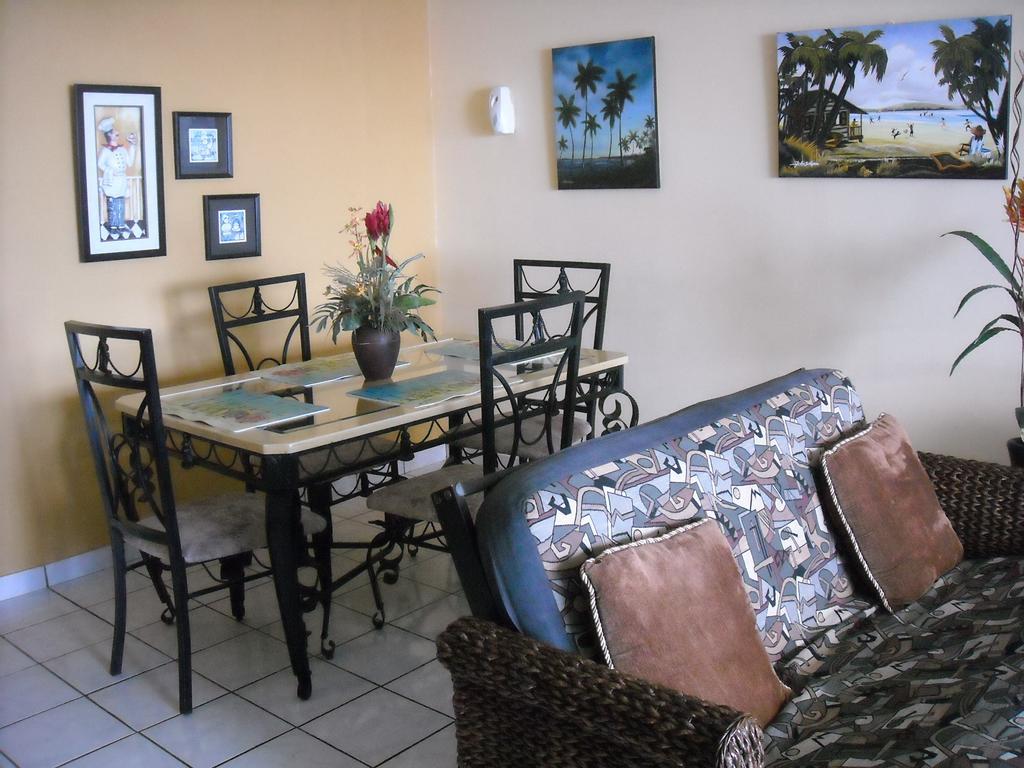 Ocean Front Apartment Luquillo Εξωτερικό φωτογραφία