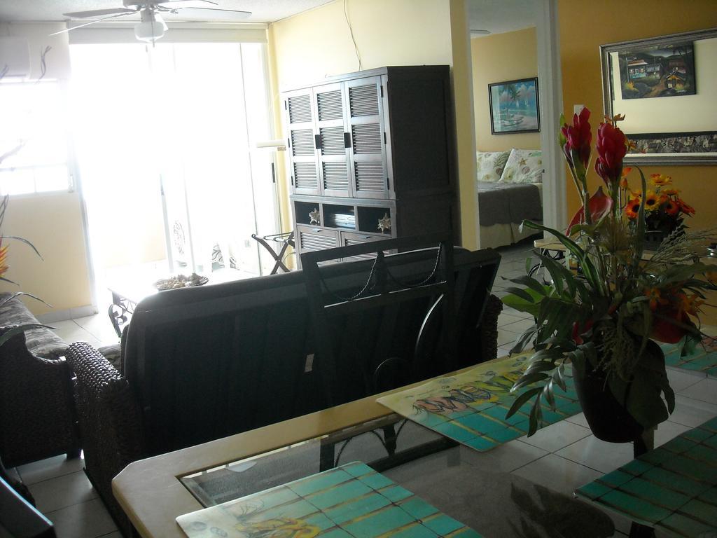 Ocean Front Apartment Luquillo Εξωτερικό φωτογραφία